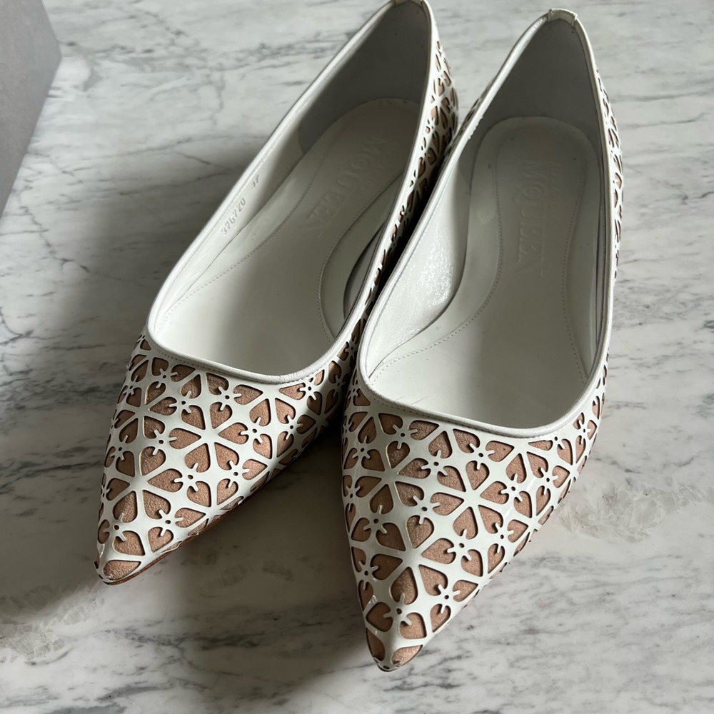 Alexander McQueen flats - Picture 2 of 15